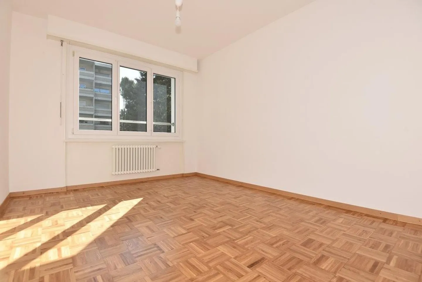 Bel Appartement avec Balcon - Photo 8 sur 11