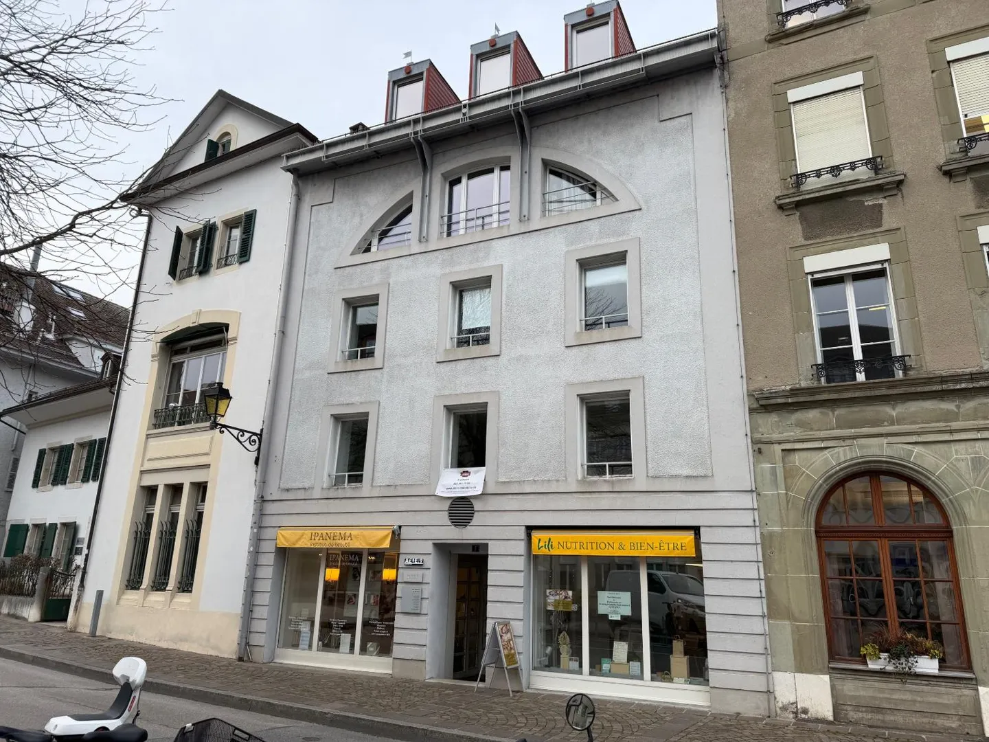 Büro 6 Zimmer - Foto 1 von 16