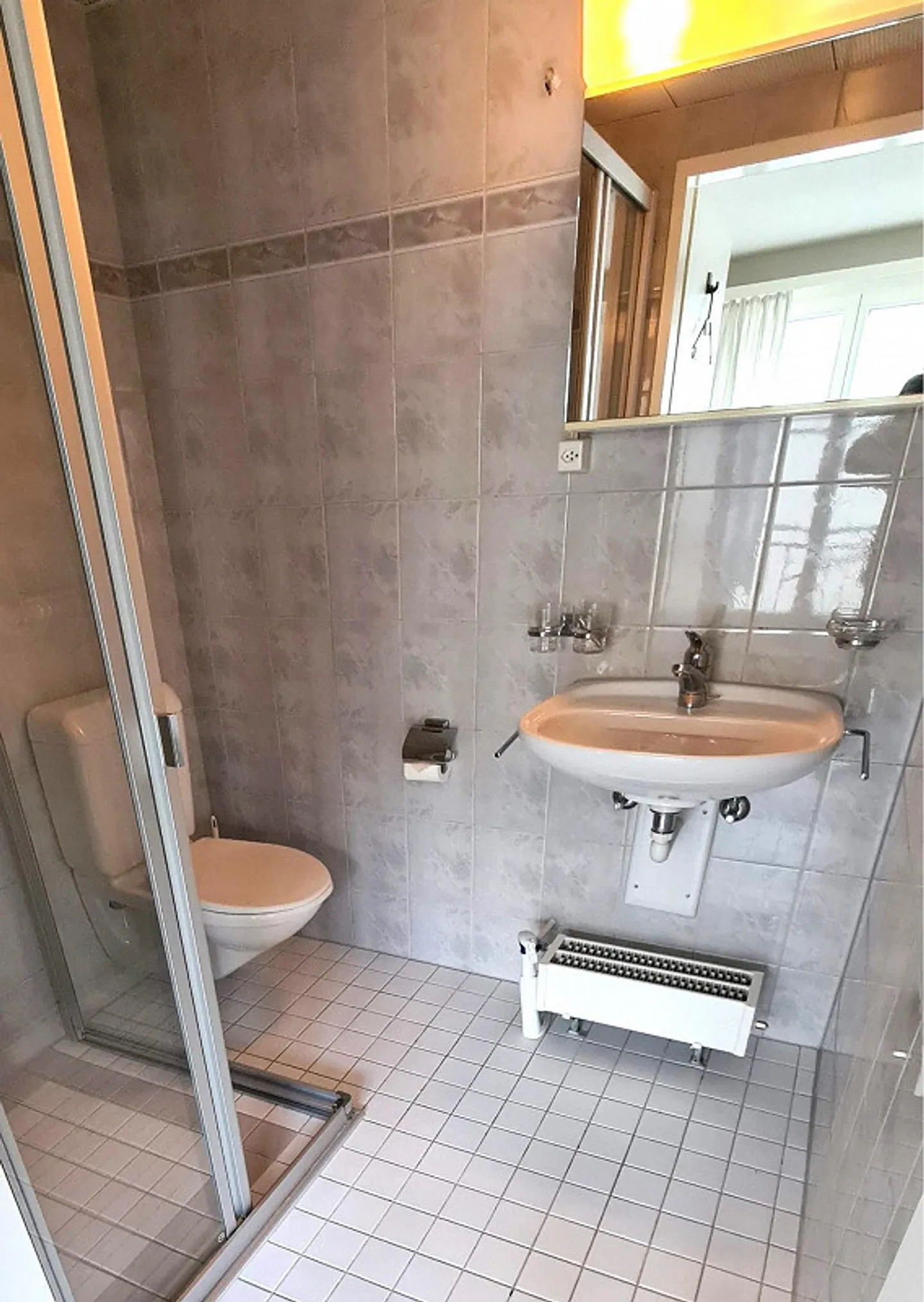 Zentrale 1.5-Zimmerwohnung nähe See - Foto 7 von 9