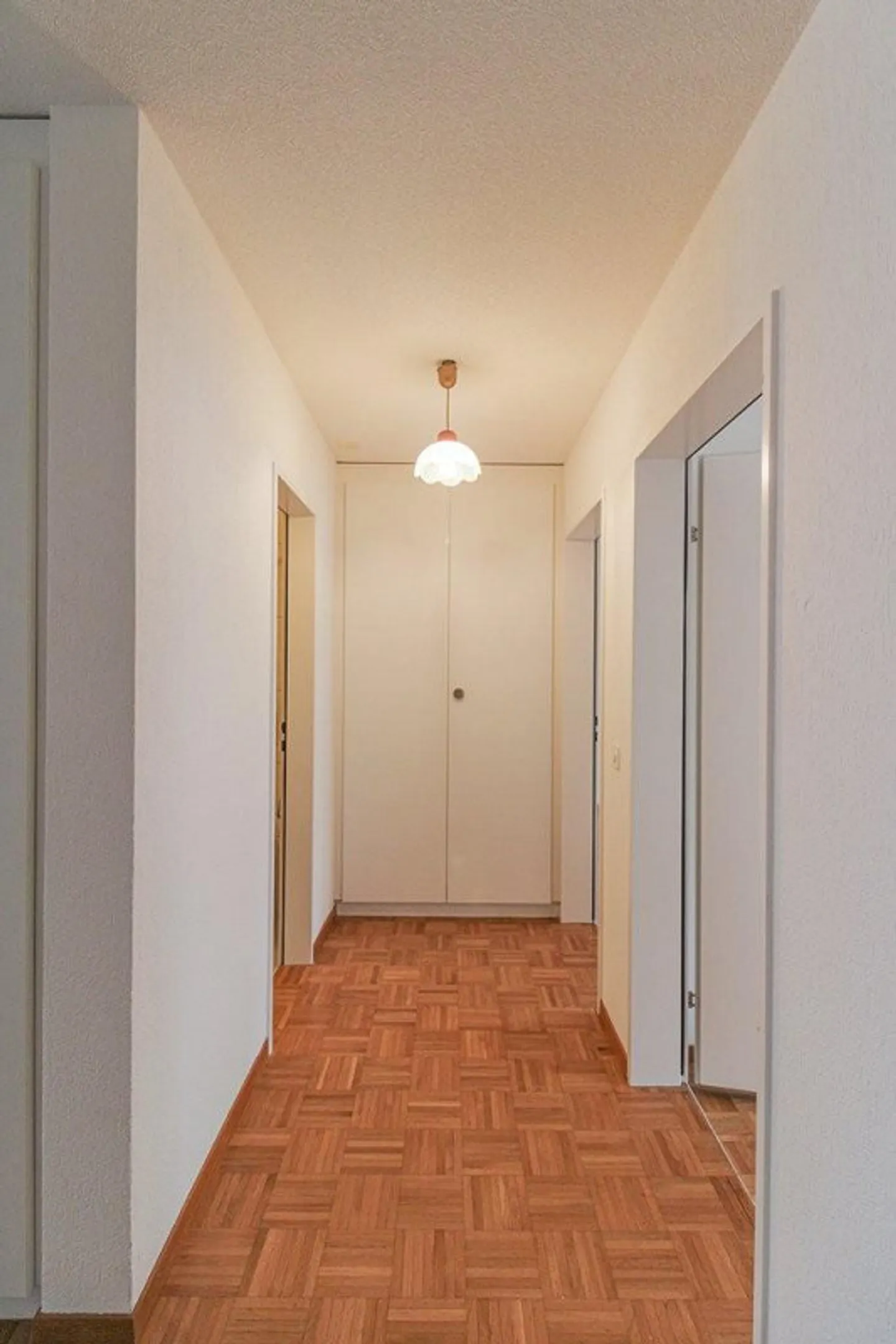 Mader's area - Quiet residential house, near old town and train station - Photo 8 of 11