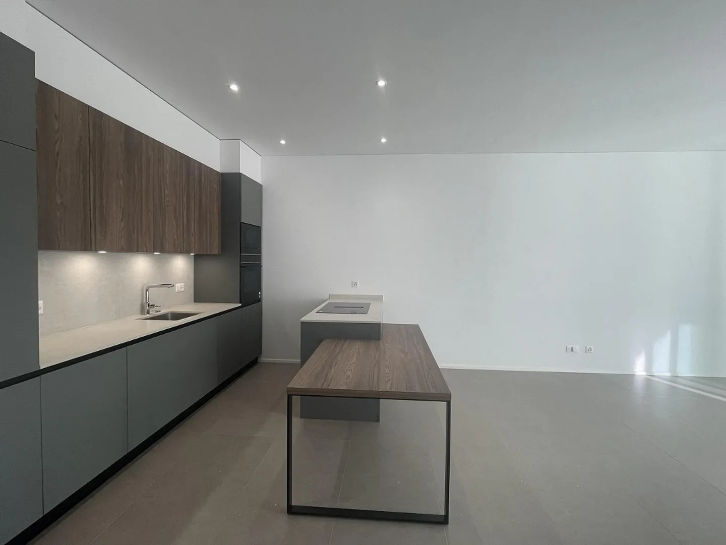 NEUE 2.5 WOHNUNG IN ERSTER MIETE - Foto 4 von 10