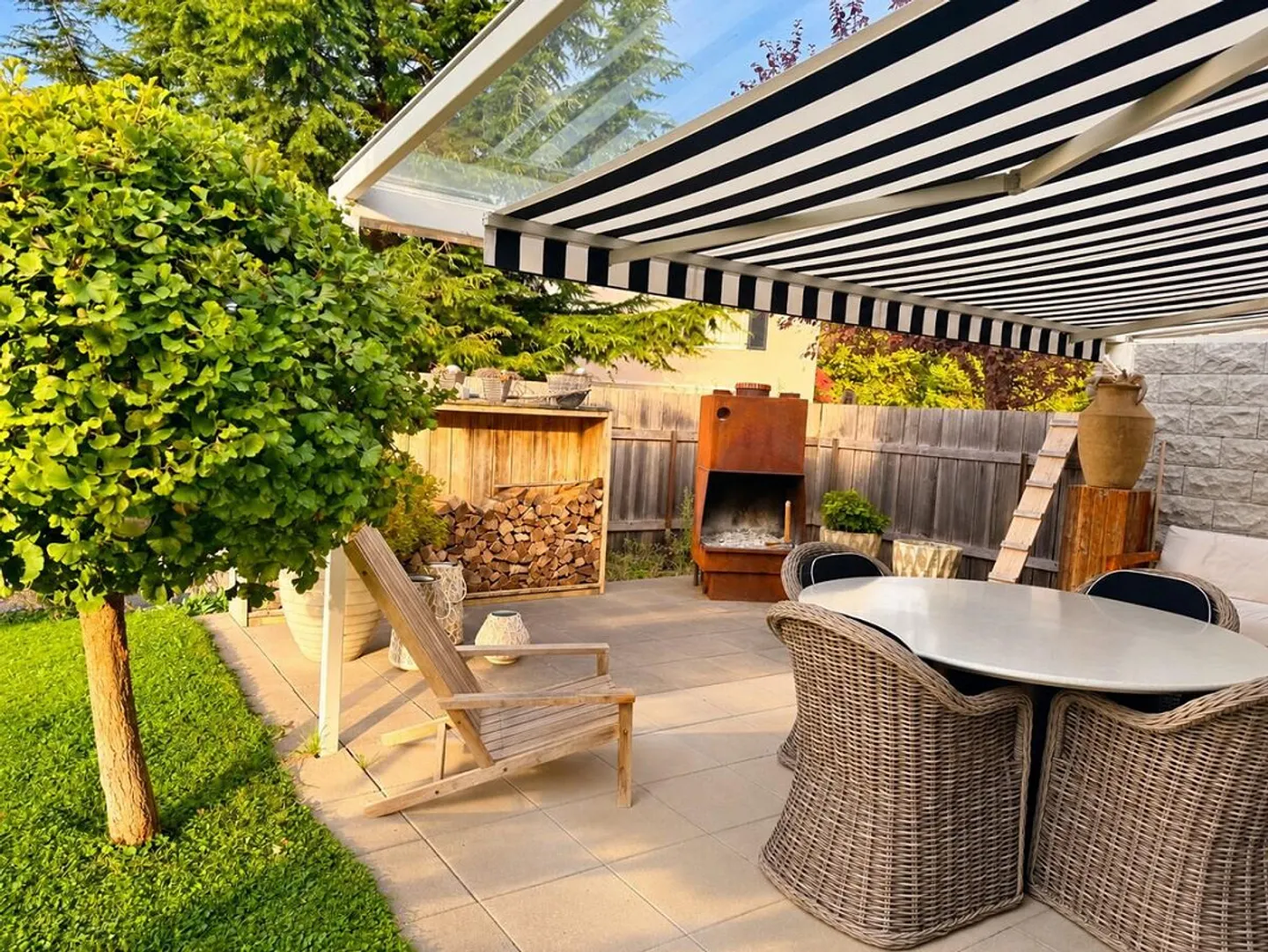 Casa bifamiliare ben tenuta di 4,5 stanze con giardino naturale in una zona tranquilla... - Foto 10 di 12