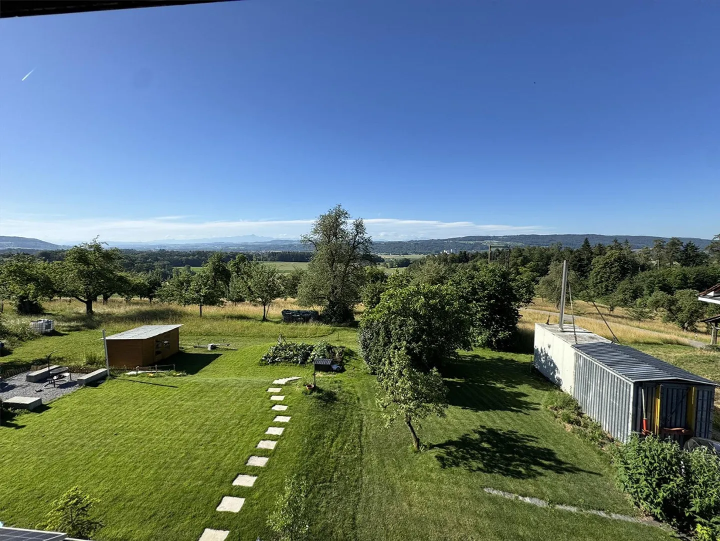 Moderno appartamento mansardato di 2,5 stanze con balcone a 8555 Müllheim - Foto 4 di 21