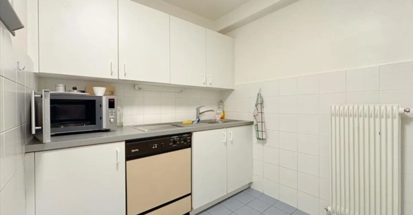 Spazio ufficio in affitto - Foto 10 di 12