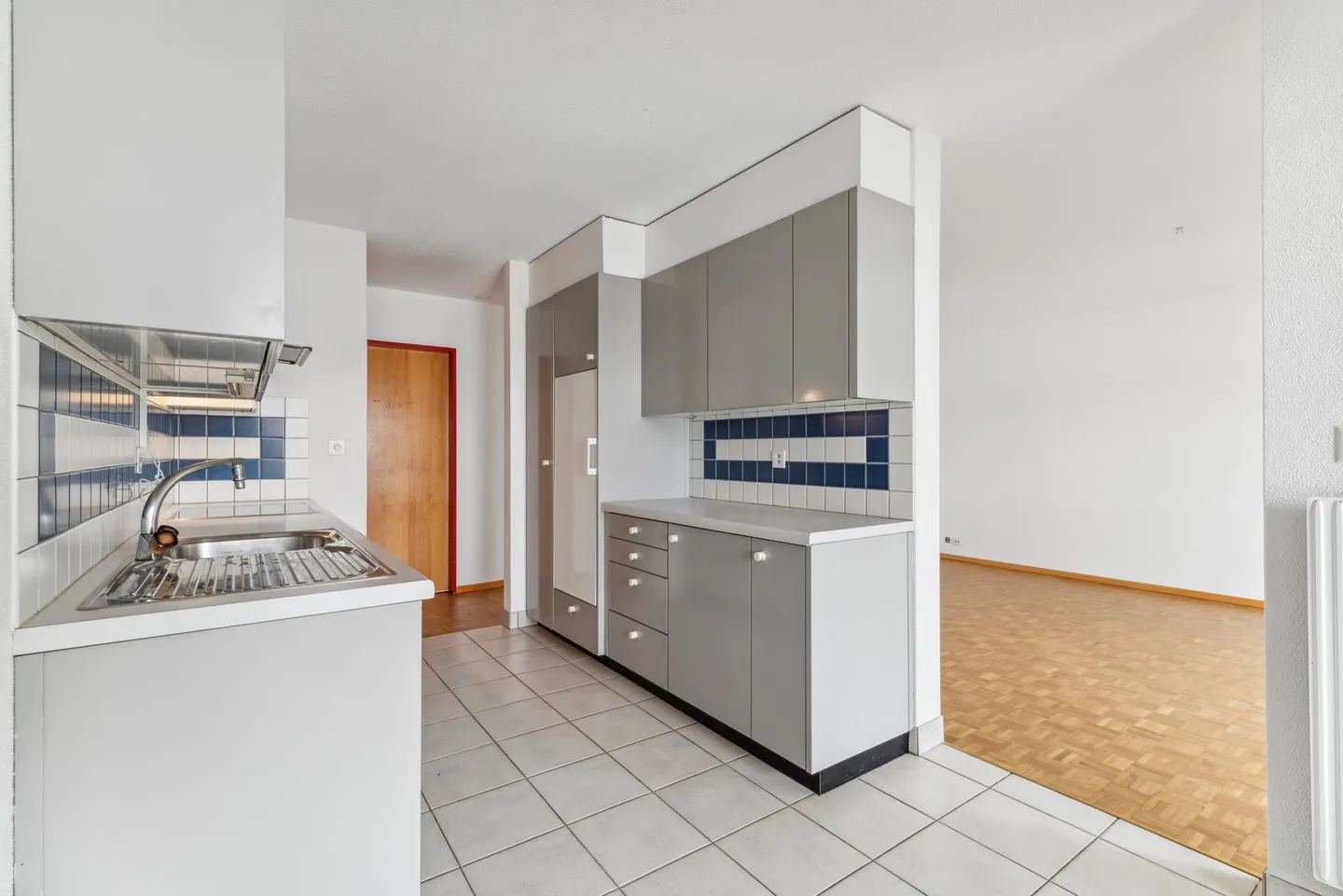 Appartement spacieux avec balcon - Photo 5 sur 12
