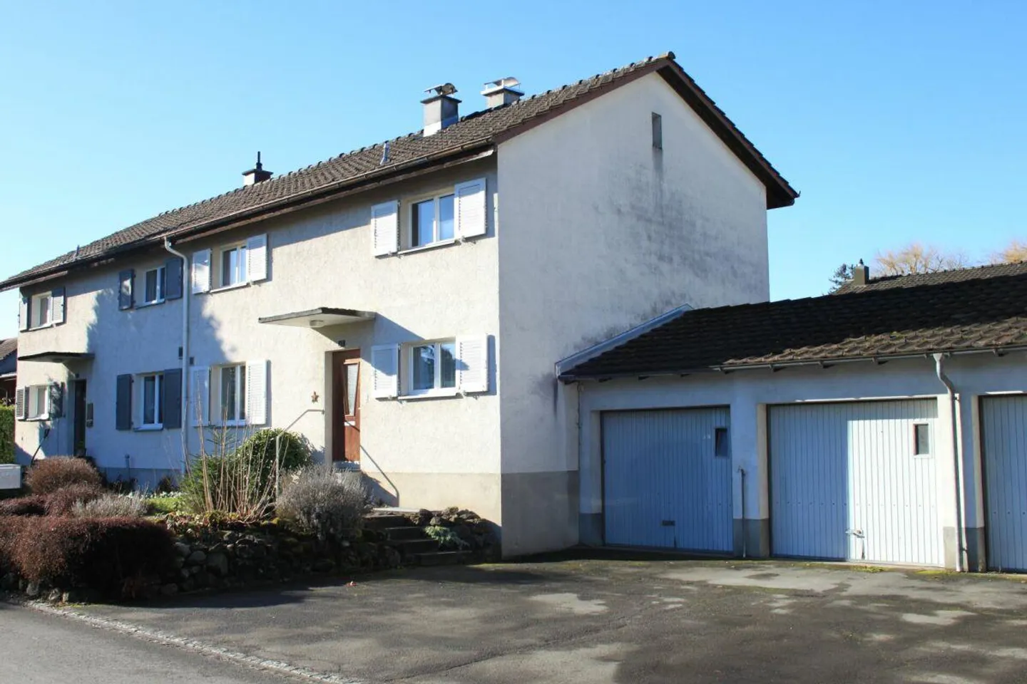 Charmantes Einfamilienhaus mit Garten - Foto 1 von 12