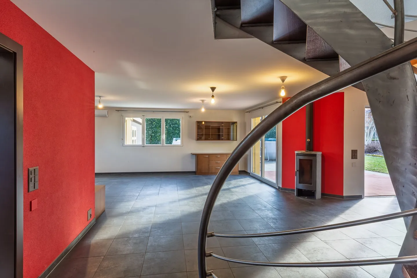 Casa unifamiliare con impianto abitabile, senza vicini! - Foto 7 di 14