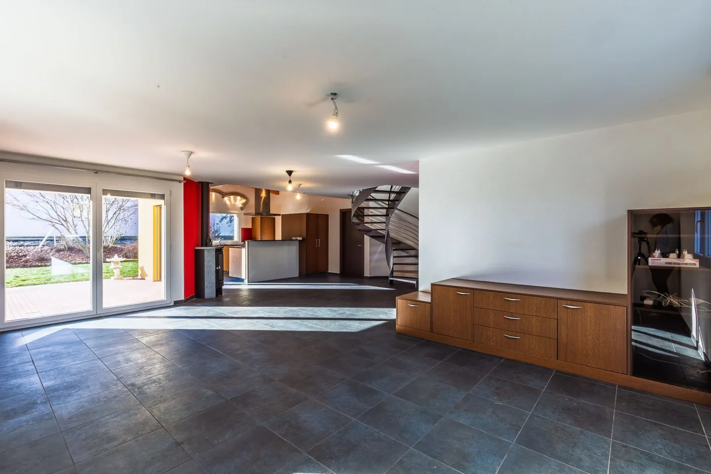 Casa unifamiliare con impianto abitabile, senza vicini! - Foto 8 di 14