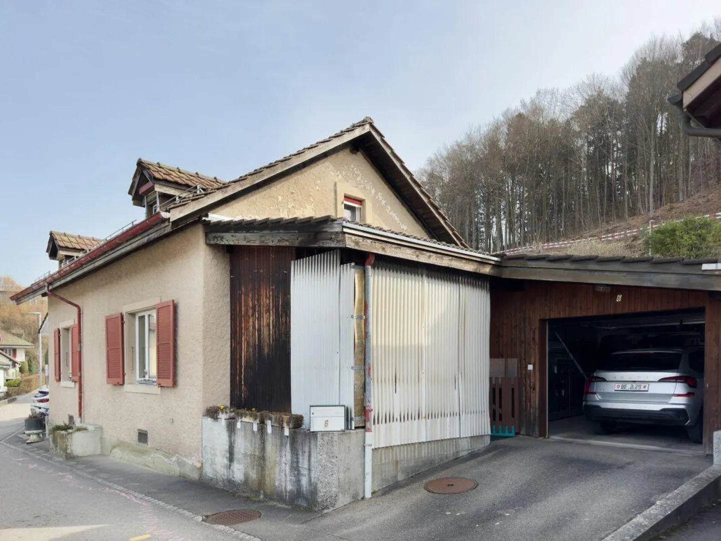 4.5-Room Semi-Detached Single-Family House on an Exceptionally Generous Plot of 948 m² - Photo 22 of 30