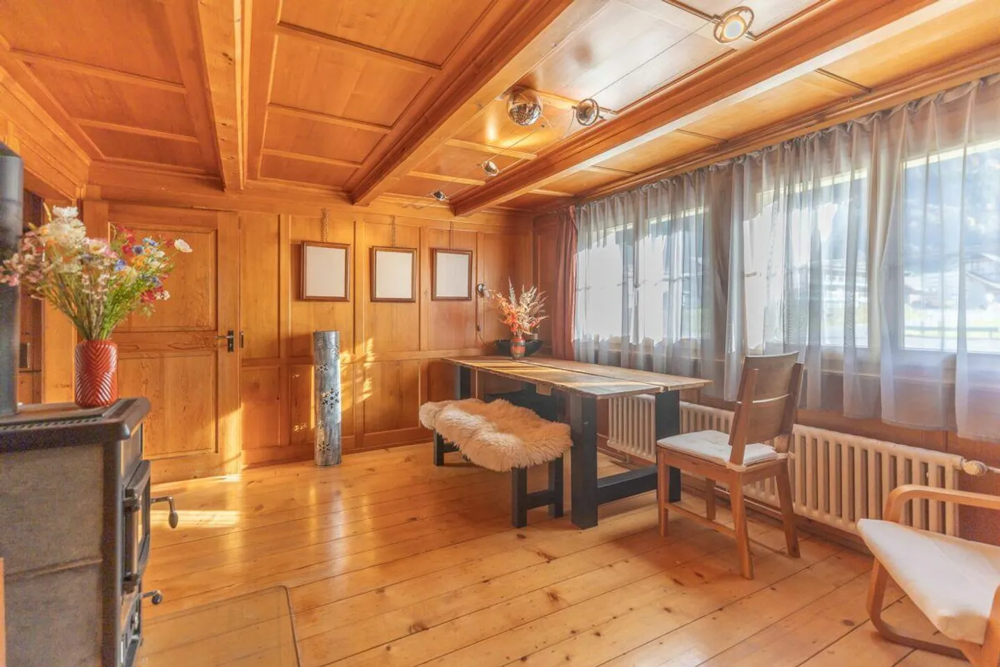 Maison jumelée de 6,5 pièces avec grande remise - Photo 4 sur 14