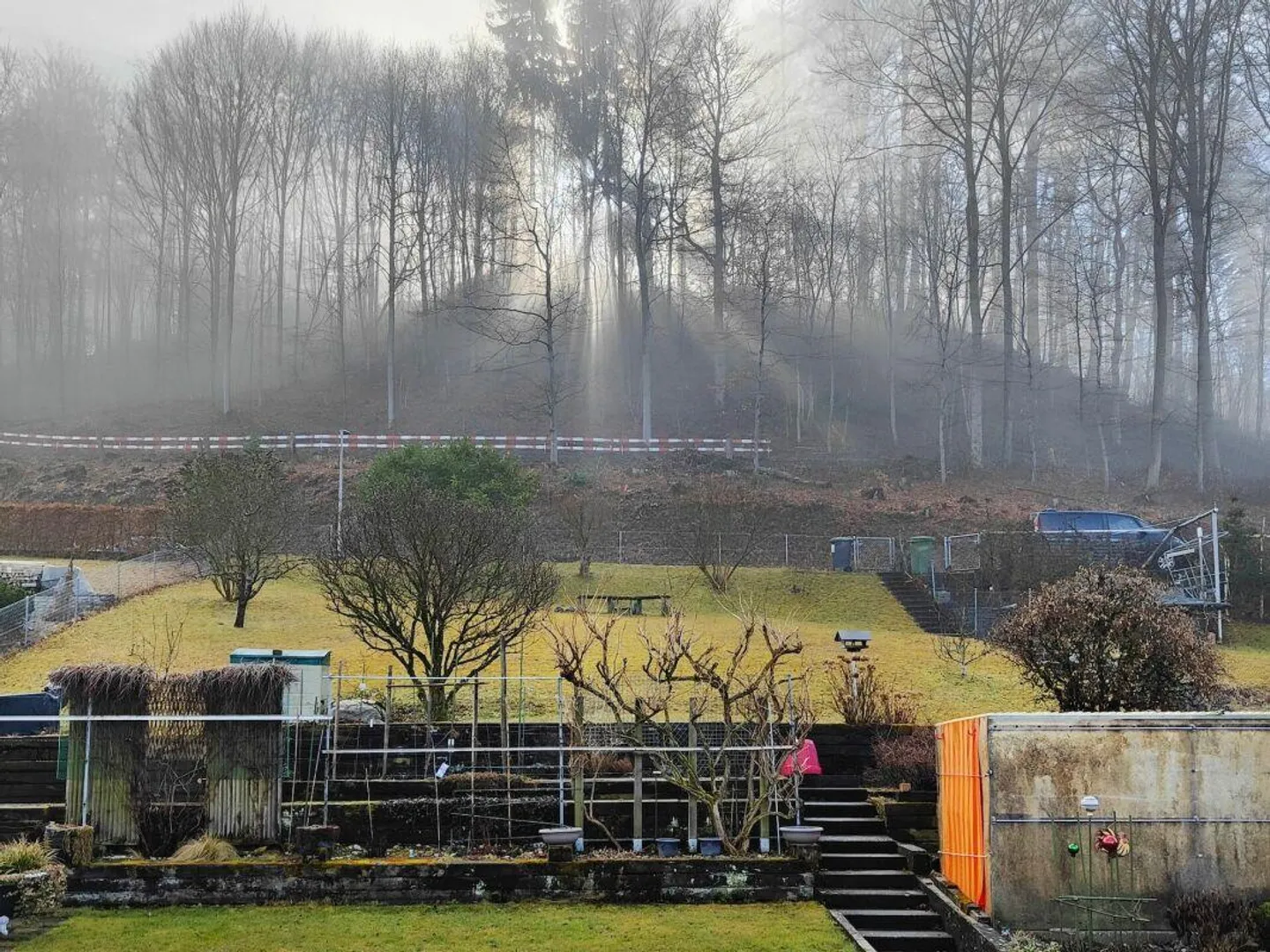 4.5-Room Semi-Detached Single-Family House on an Exceptionally Generous Plot of 948 m² - Photo 18 of 30