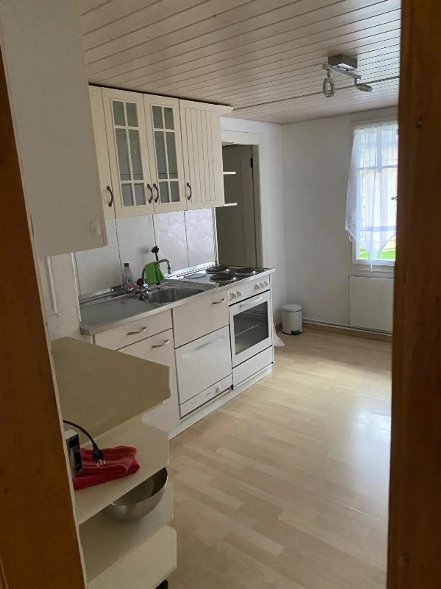 4 Room Penthouse Apartment - Photo 4 of 5