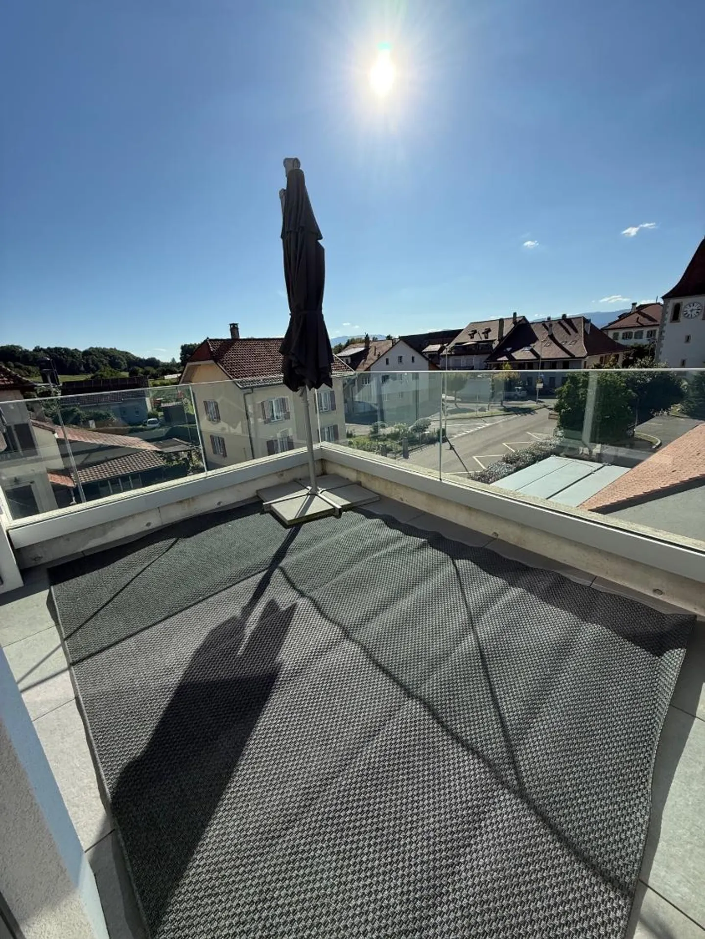 For Sale – Magnificent 4.5-Room Apartment on the Top Floor in Cudrefin - Photo 6 of 6