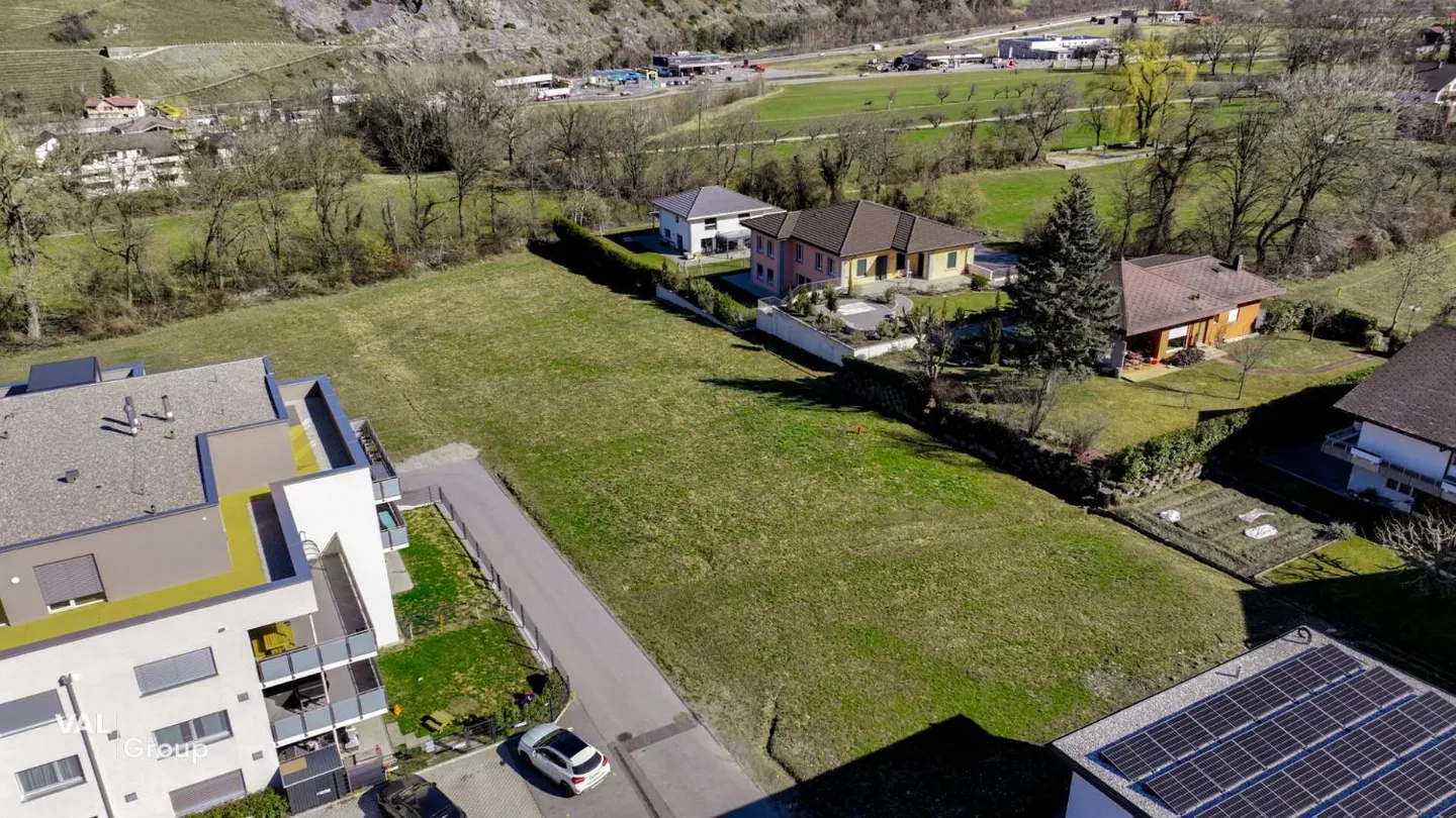 Appartement neuf confortable de 3,5 pièces avec beaucoup de lumière naturelle - Photo 5 sur 9