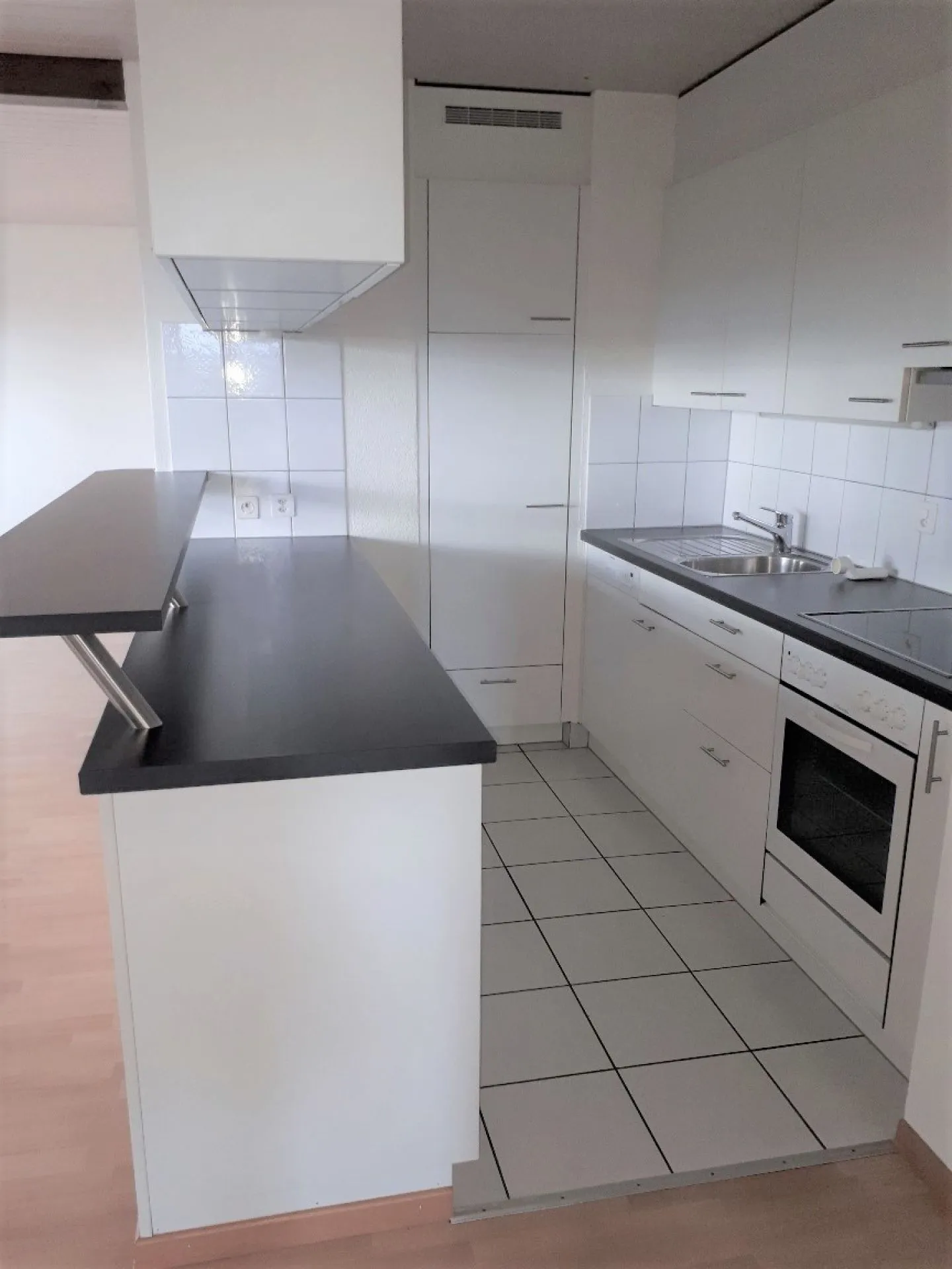 4.5 Room Apartment on the 2nd Floor - Photo 6 of 10