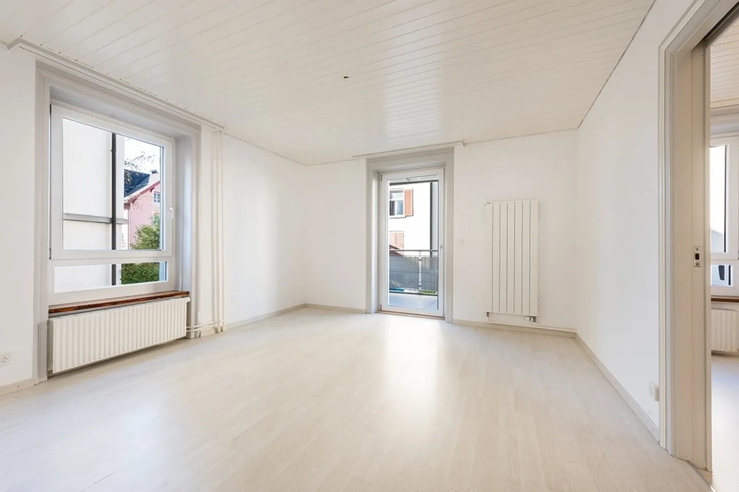 Appartement à louer - Photo 2 sur 8