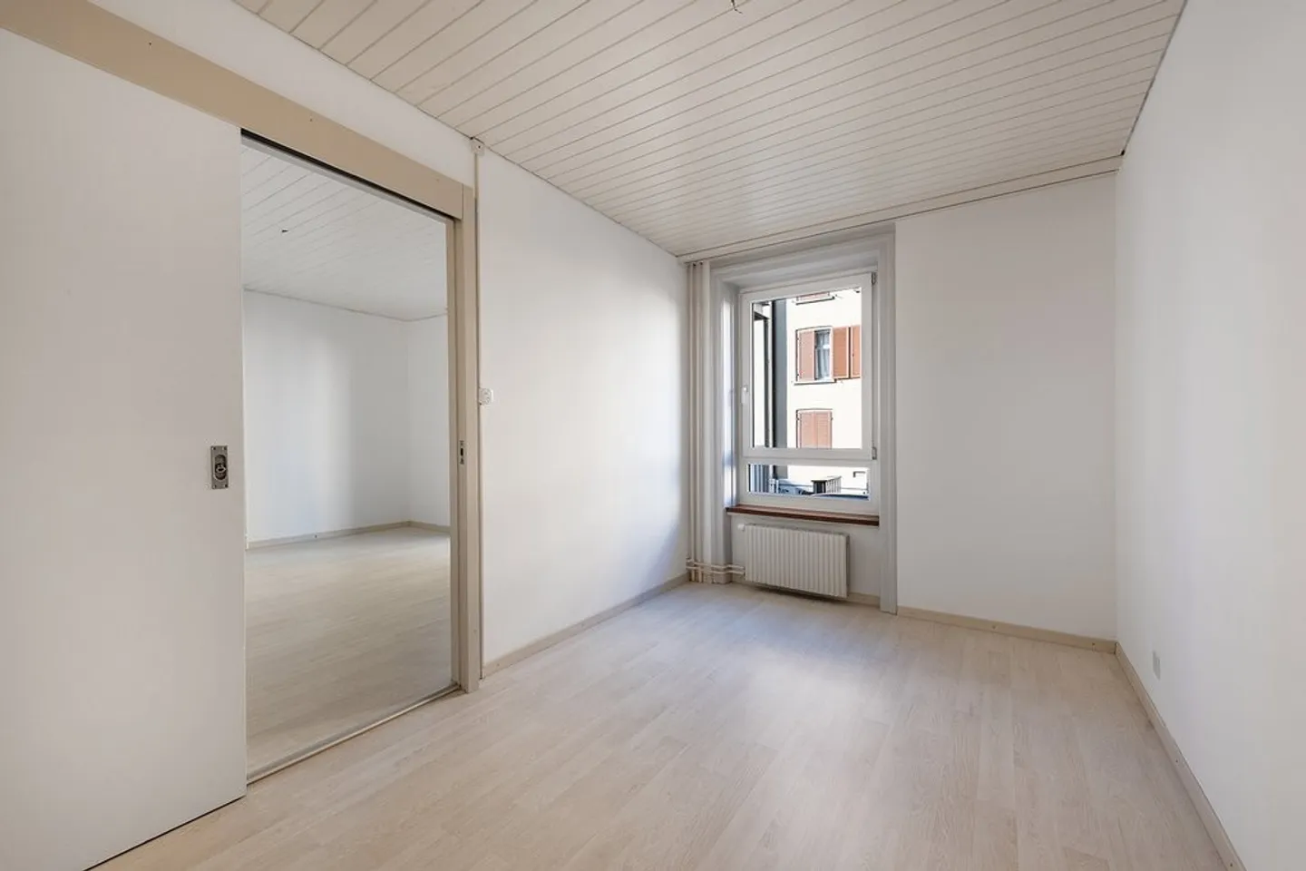 Appartement à louer - Photo 3 sur 8