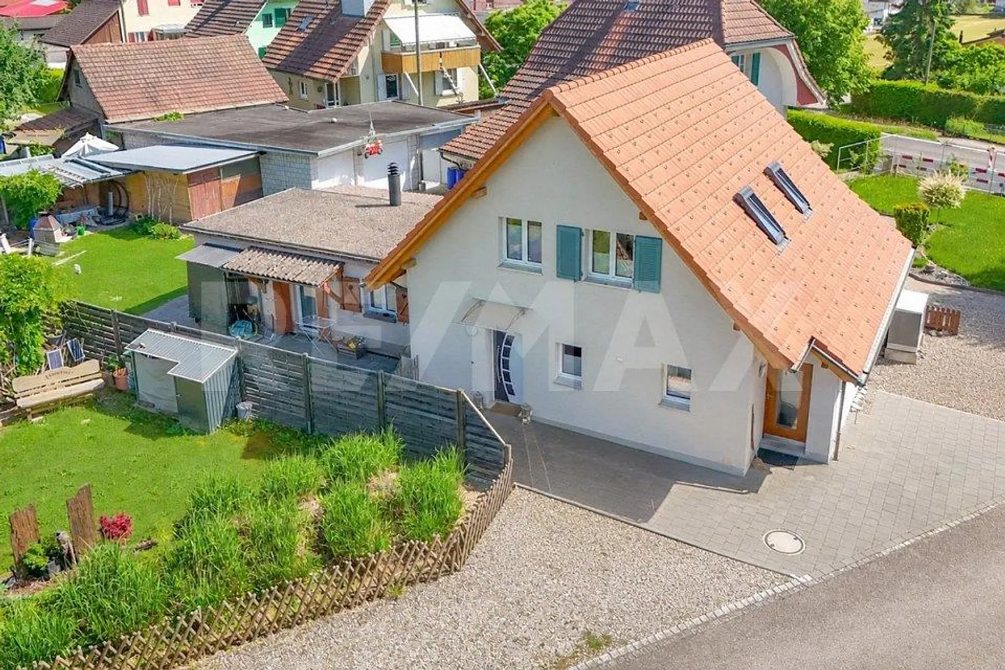 Maison individuelle spacieuse de 5,5 pièces dans un quartier familial... - Photo 1 sur 13