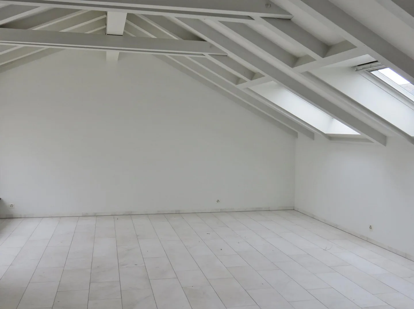 Appartement sous les toits charmant au cœur de Bâle - Photo 11 sur 11