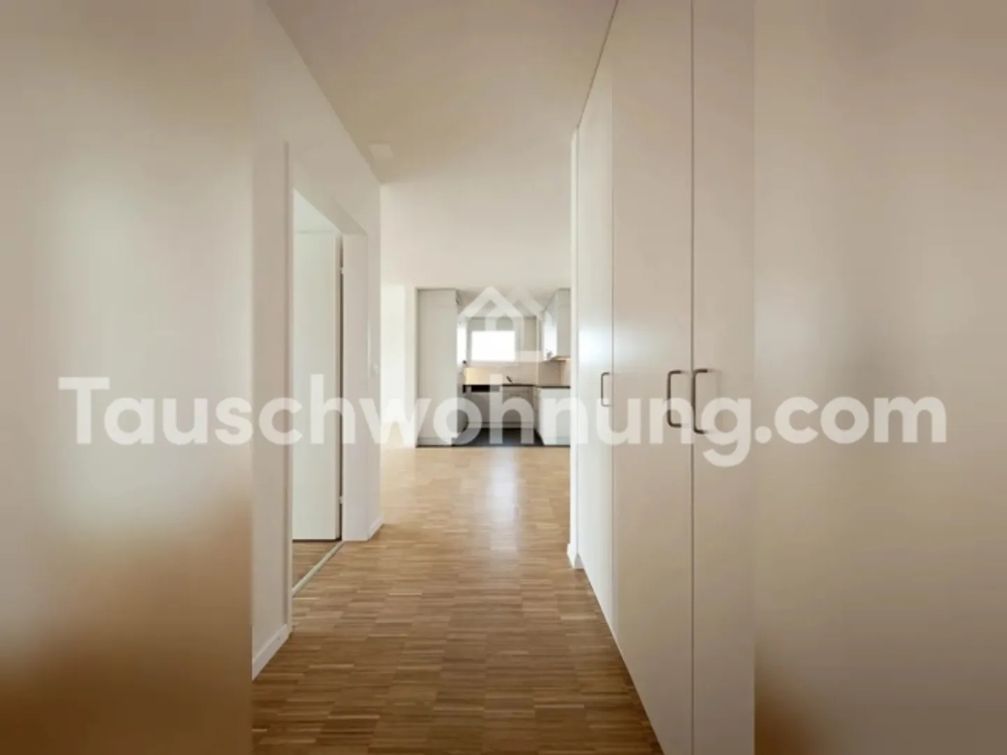 [APPARTAMENTO IN SCAMBIO] Moderno appartamento di 4,5 stanze in cambio di un appartamento più piccolo - Foto 4 di 9