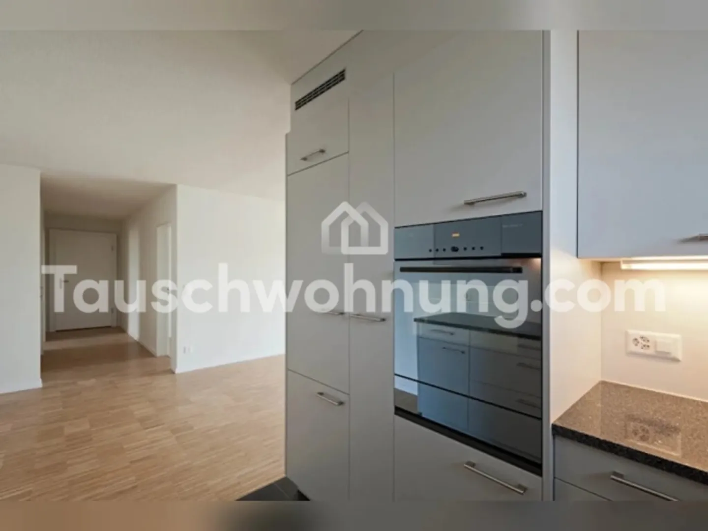 [APPARTAMENTO IN SCAMBIO] Moderno appartamento di 4,5 stanze in cambio di un appartamento più piccolo - Foto 5 di 9