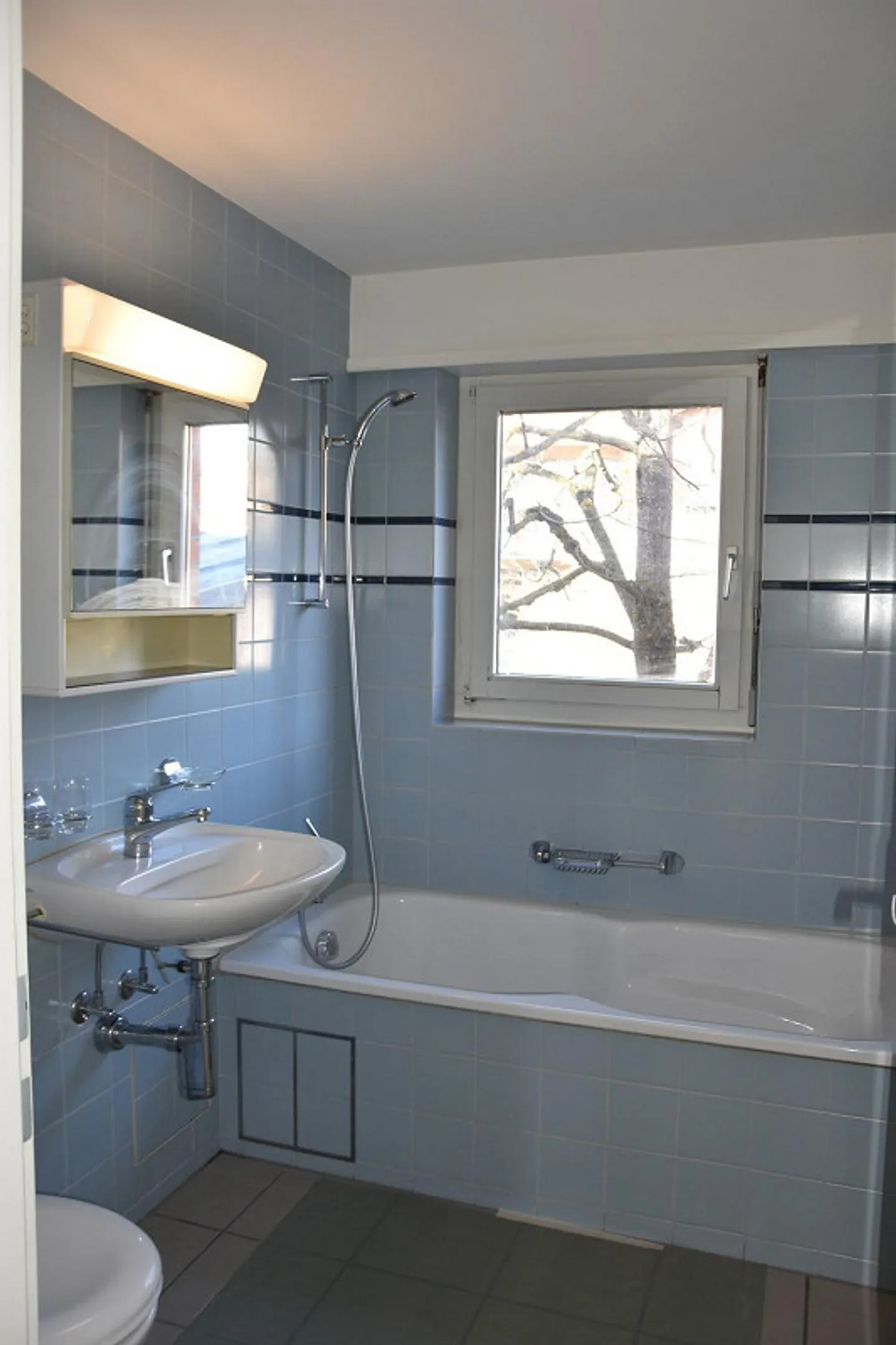 Incantevole Appartamento Maisonette con Area Giardino - Foto 5 di 9