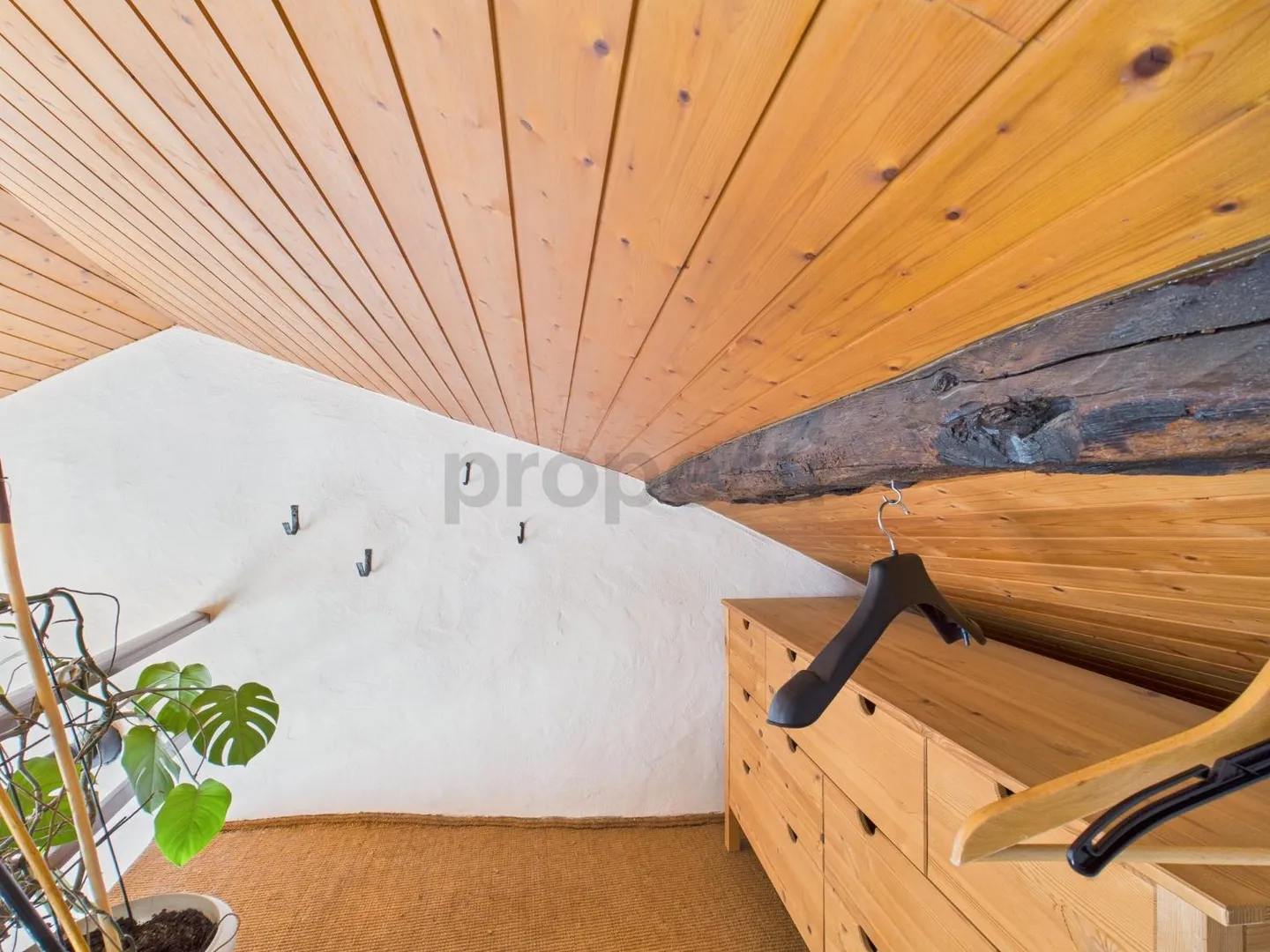 Elegant independent house with 3 rooms and balcony, Breggia - Photo 6 of 11