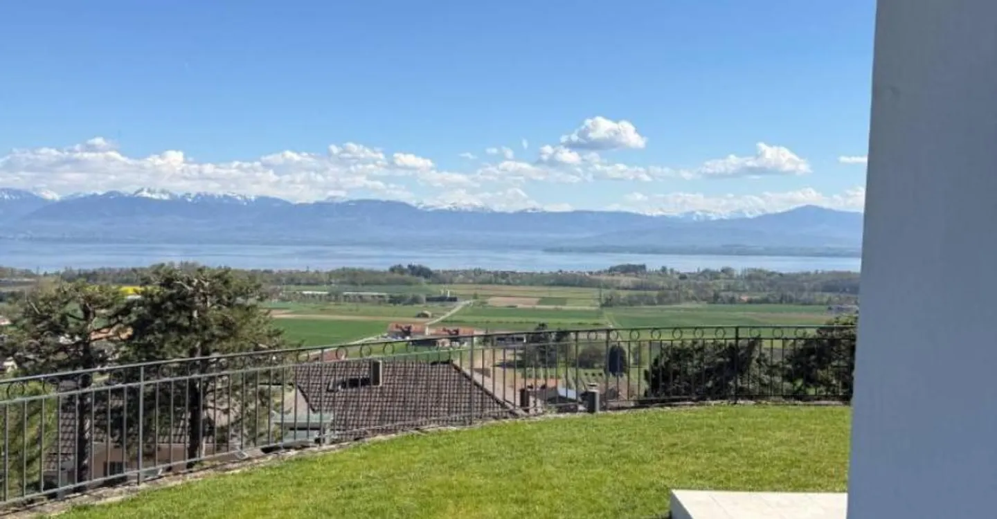 Stunning view from this individual villa - Photo 3 of 12