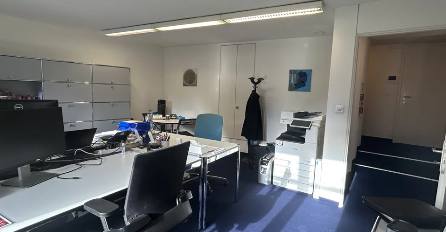 Bureau Lumineux en Emplacement Central - Photo 6 sur 6