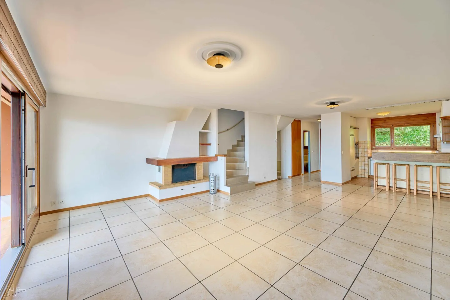 Una casa familiare con vista libera - Foto 4 di 11