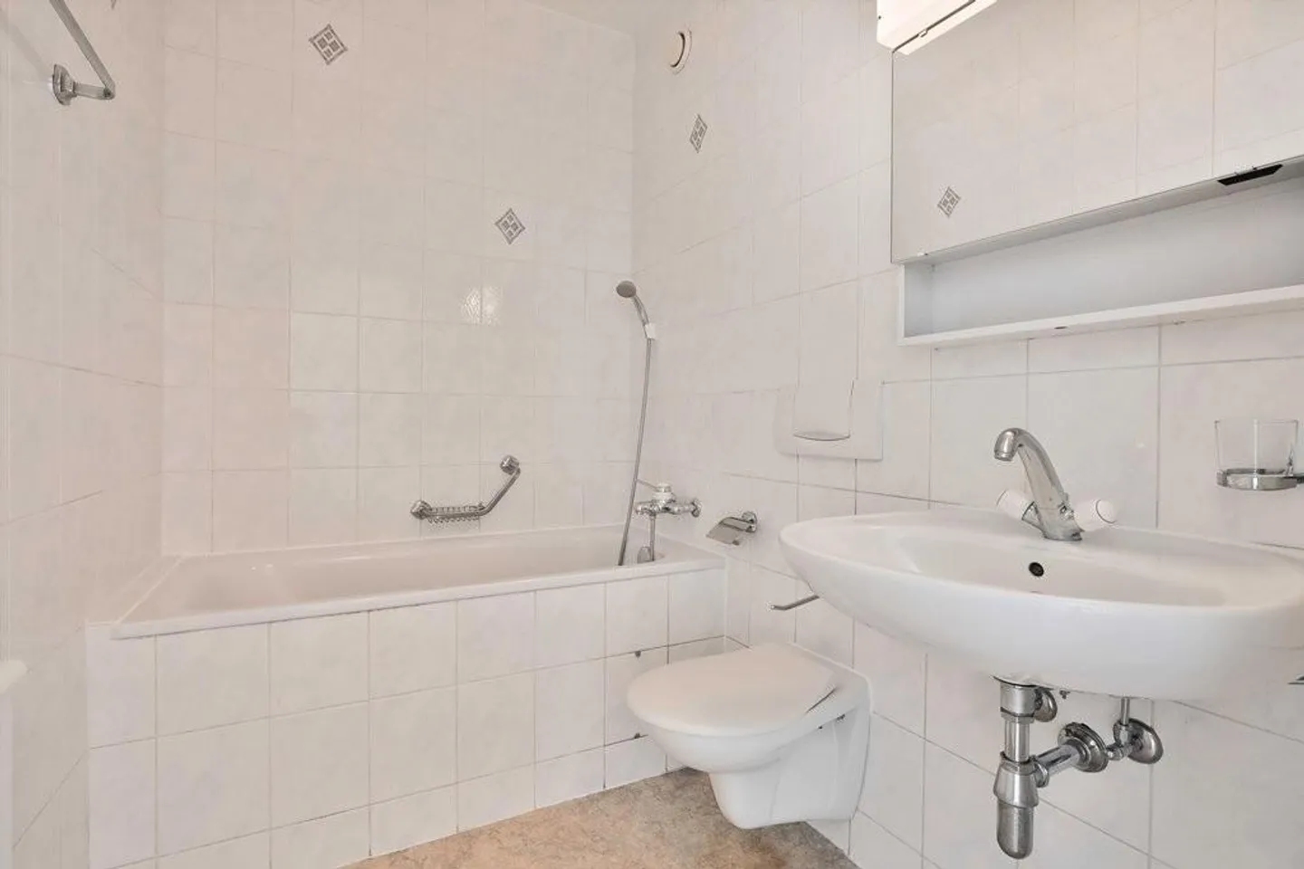 Beautiful apartment in the heart of the Servette district - Photo 7 of 10