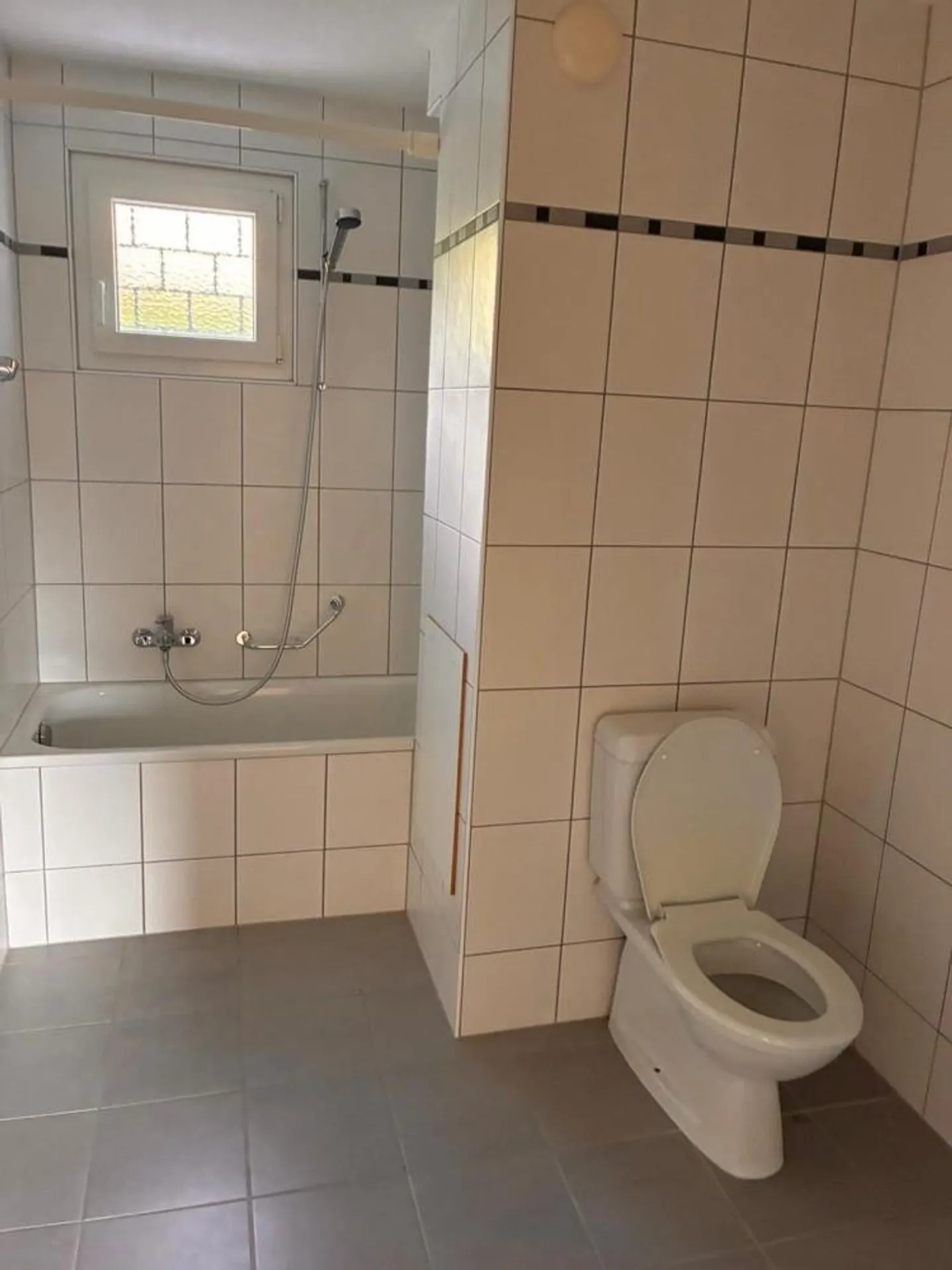 Voller Komfort in dieser coolen Wohnung im Erdgeschoss! - Foto 10 von 10