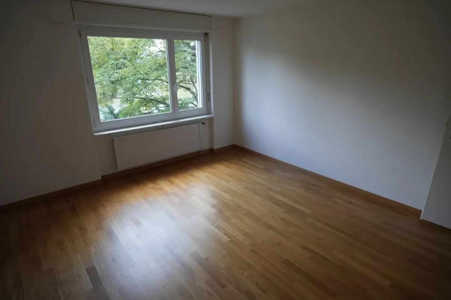 appartamento di 3 stanze situato centralmente a Kreuzacker... - Foto 5 di 12