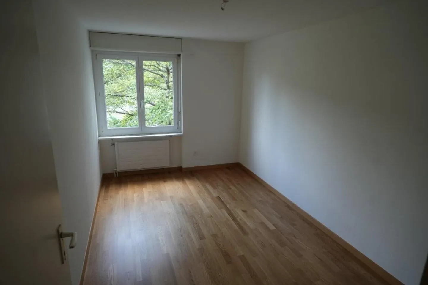 appartamento di 3 stanze situato centralmente a Kreuzacker... - Foto 6 di 12