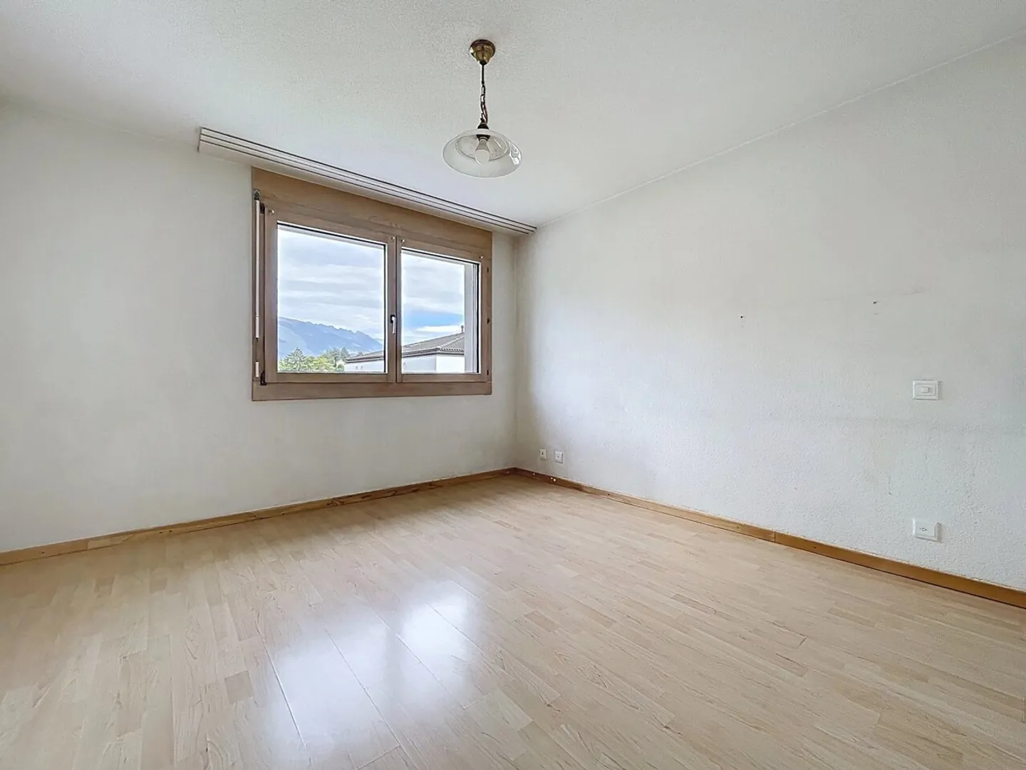 Exclusivity - Superb opportunity near the center - Photo 10 of 11