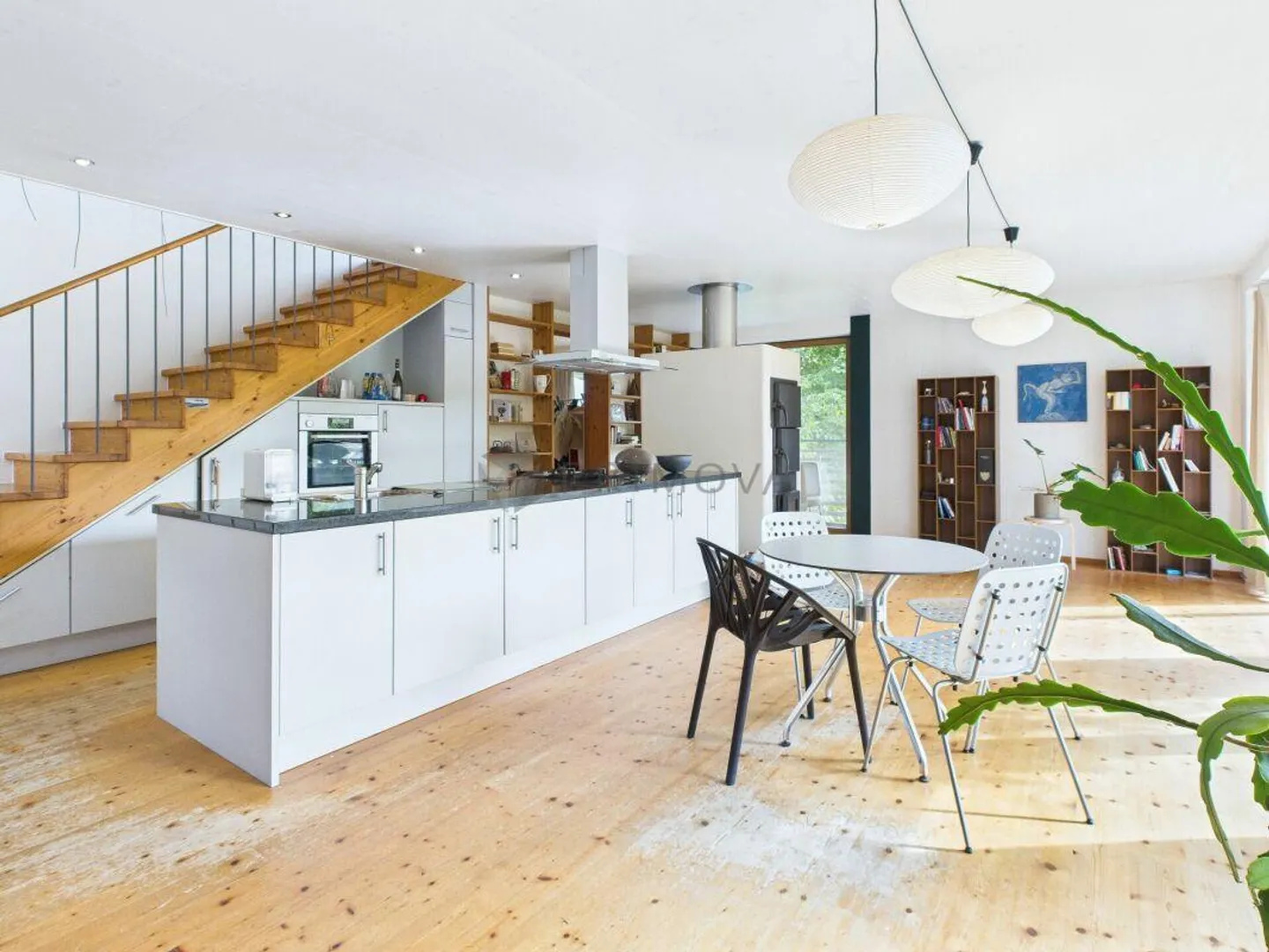 Vita moderna con appartamento indipendente o possibilità di studio - Foto 4 di 11