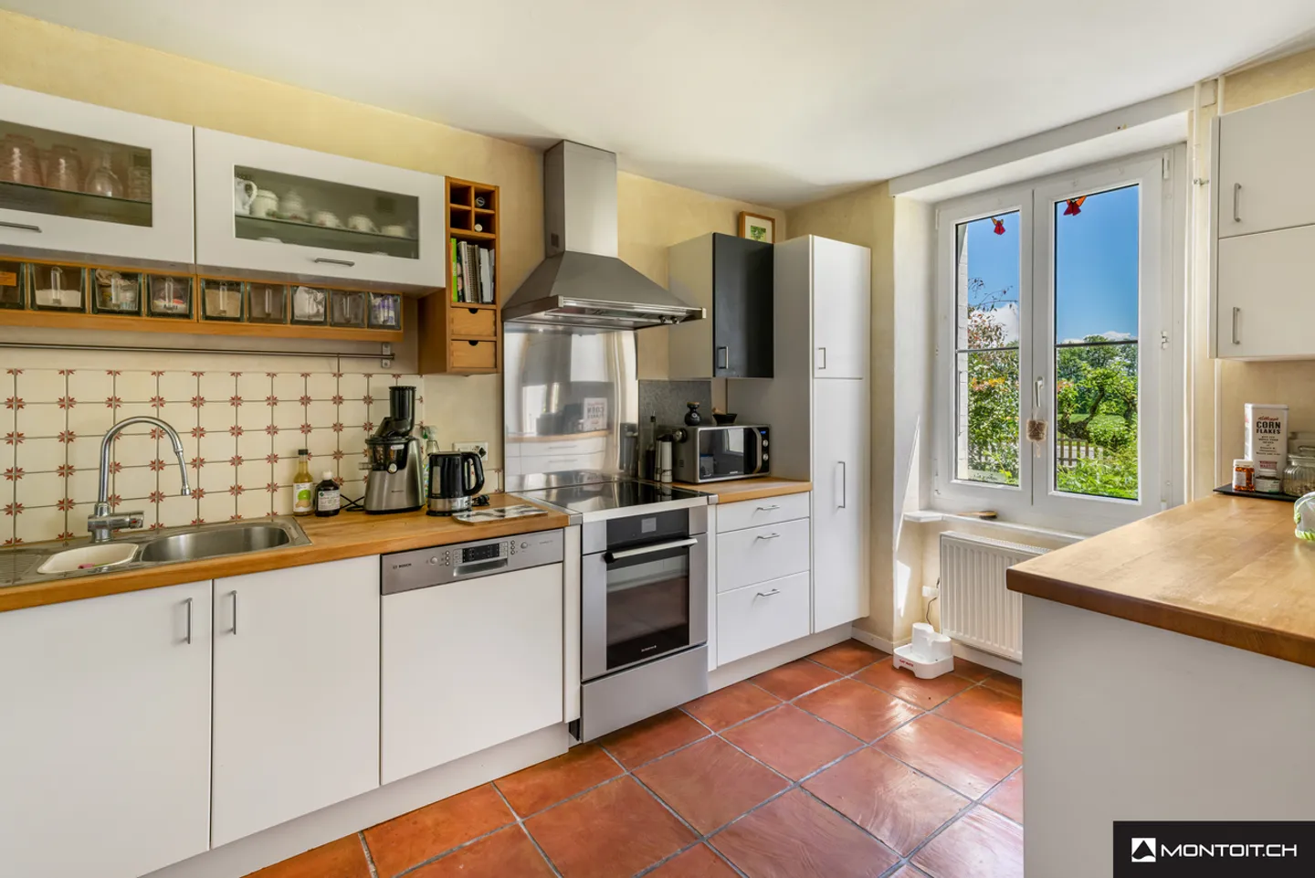 Champagne, in vendita, casa unifamiliare di 240 m2, terreno di 1137 m2 - Foto 4 di 9