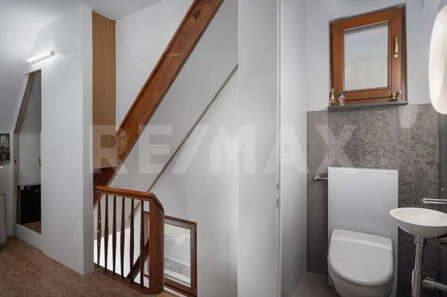 Vivere con vista – Incantevole casa degli anni '30 con appartamento nel verde Kappelerhof - Foto 7 di 13