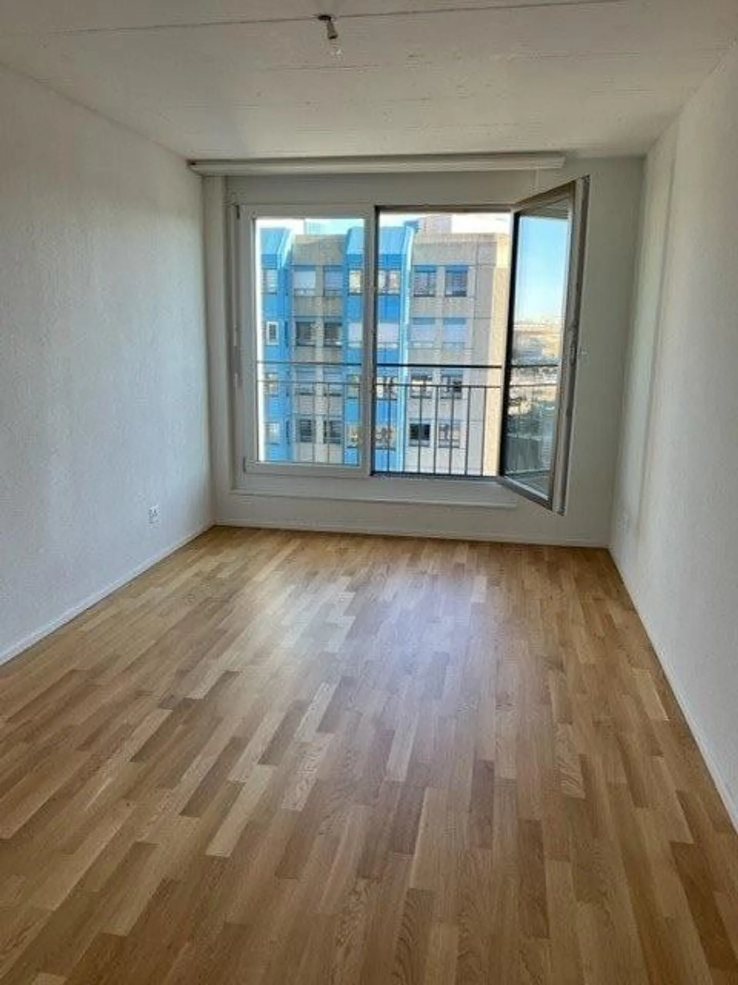 Occasione da sogno! Bellissimo appartamento moderno a Friburgo! - Foto 7 di 9