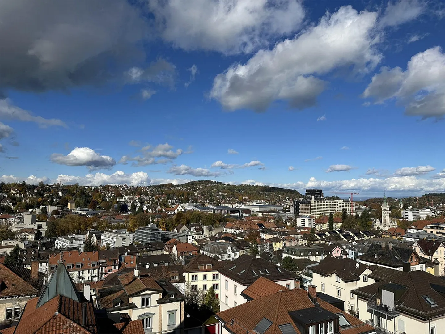 L'Art Nouveau rencontre la modernité – Appartement sous les combles de 4,5 pièces avec vue - Photo 5 sur 7