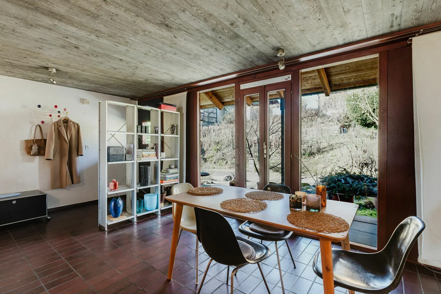 Retraite avec jardin et vue sur le lac - Photo 5 sur 7