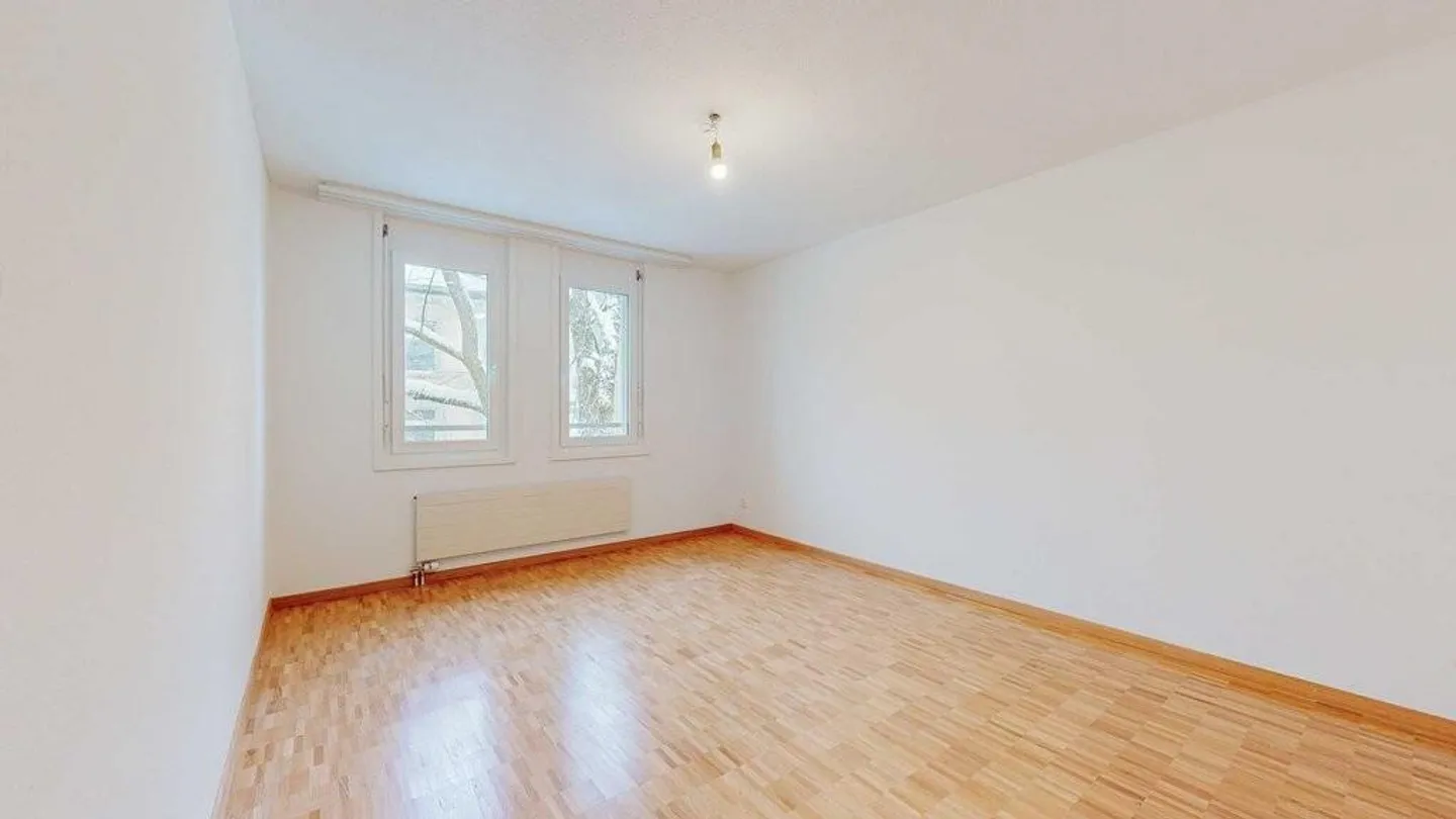Sonnige, zentrale, frisch renovierte Wohnung - Foto 5 von 8