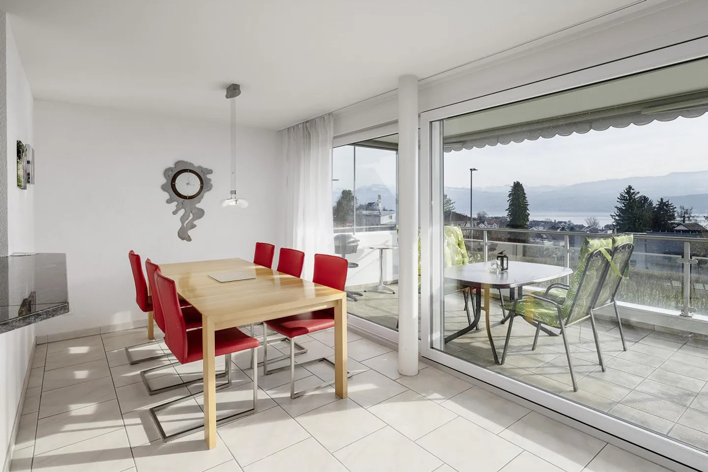 Panorama Wohnung in Männedorf - Foto 4 von 7