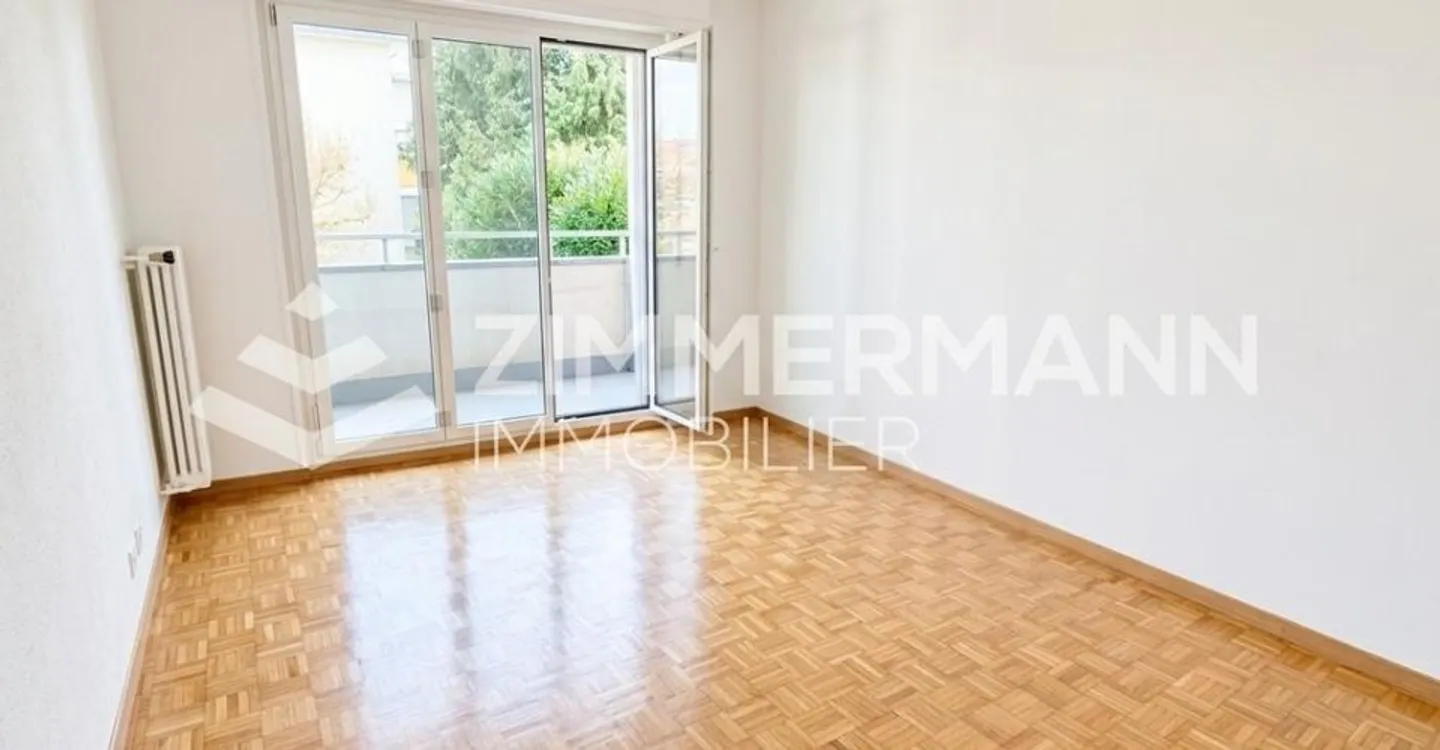 Spazioso appartamento di 2.5 locali a pochi minuti dal lago - Foto 4 di 7