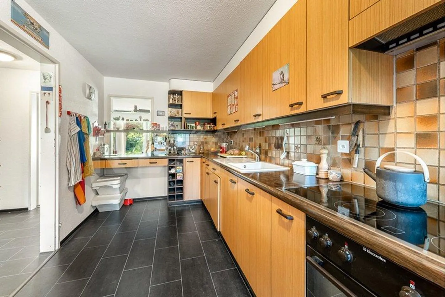 Casa a schiera di 5½ stanze con giardino e garage - Foto 5 di 13