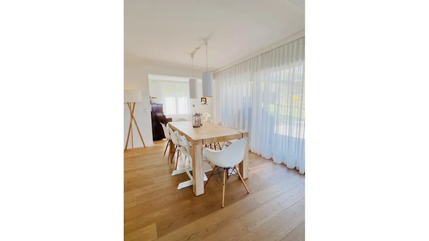 7½ ROOM HOUSE IN UNTEREGGEN (SG), FURNISHED, TEMPORARY - Photo 3 of 10