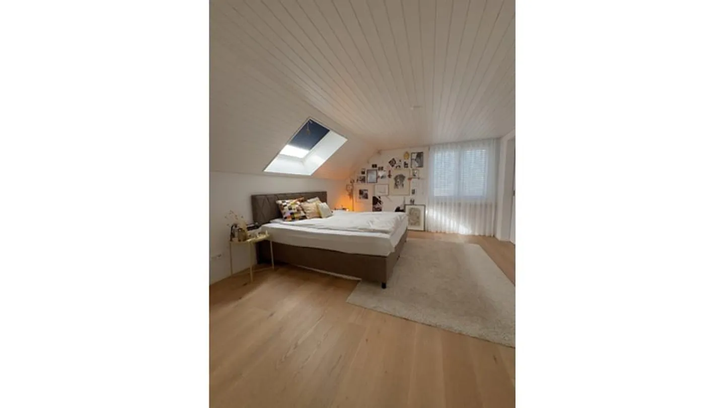 7½ ROOM HOUSE IN UNTEREGGEN (SG), FURNISHED, TEMPORARY - Photo 4 of 10