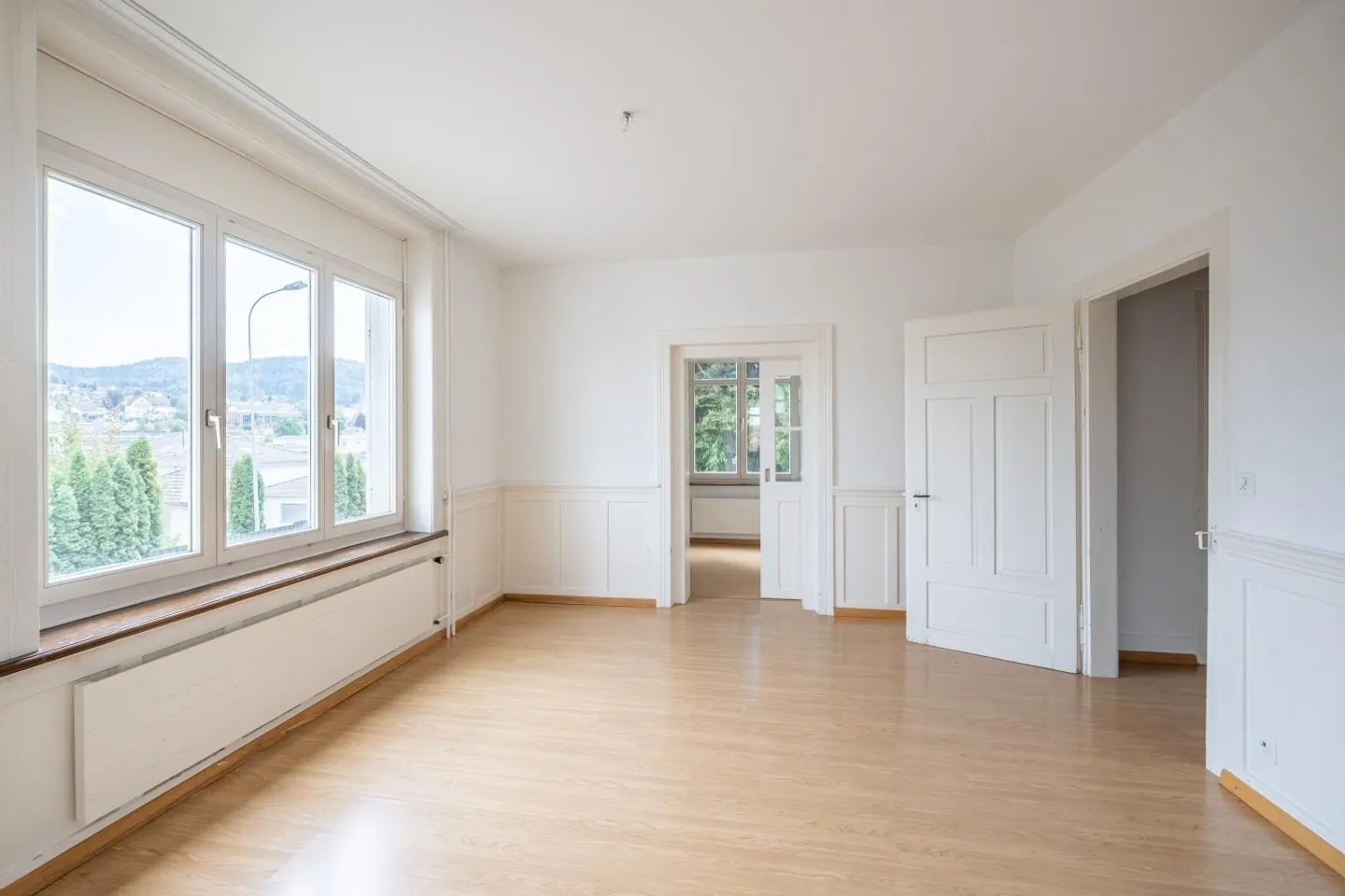 Bright 4.5-room apartment - Photo 1 of 10