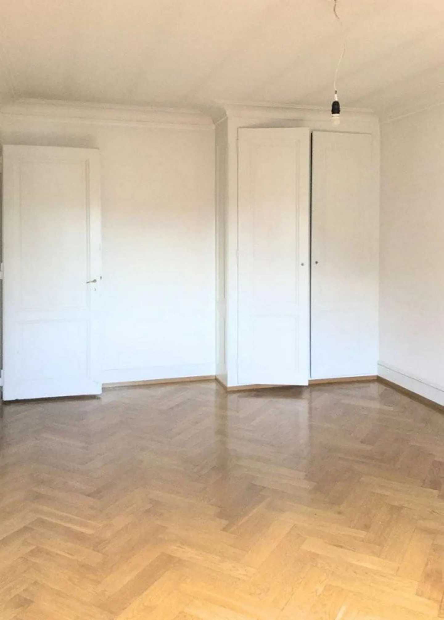 Bellissimo appartamento situato in un edificio di lusso - Foto 4 di 5
