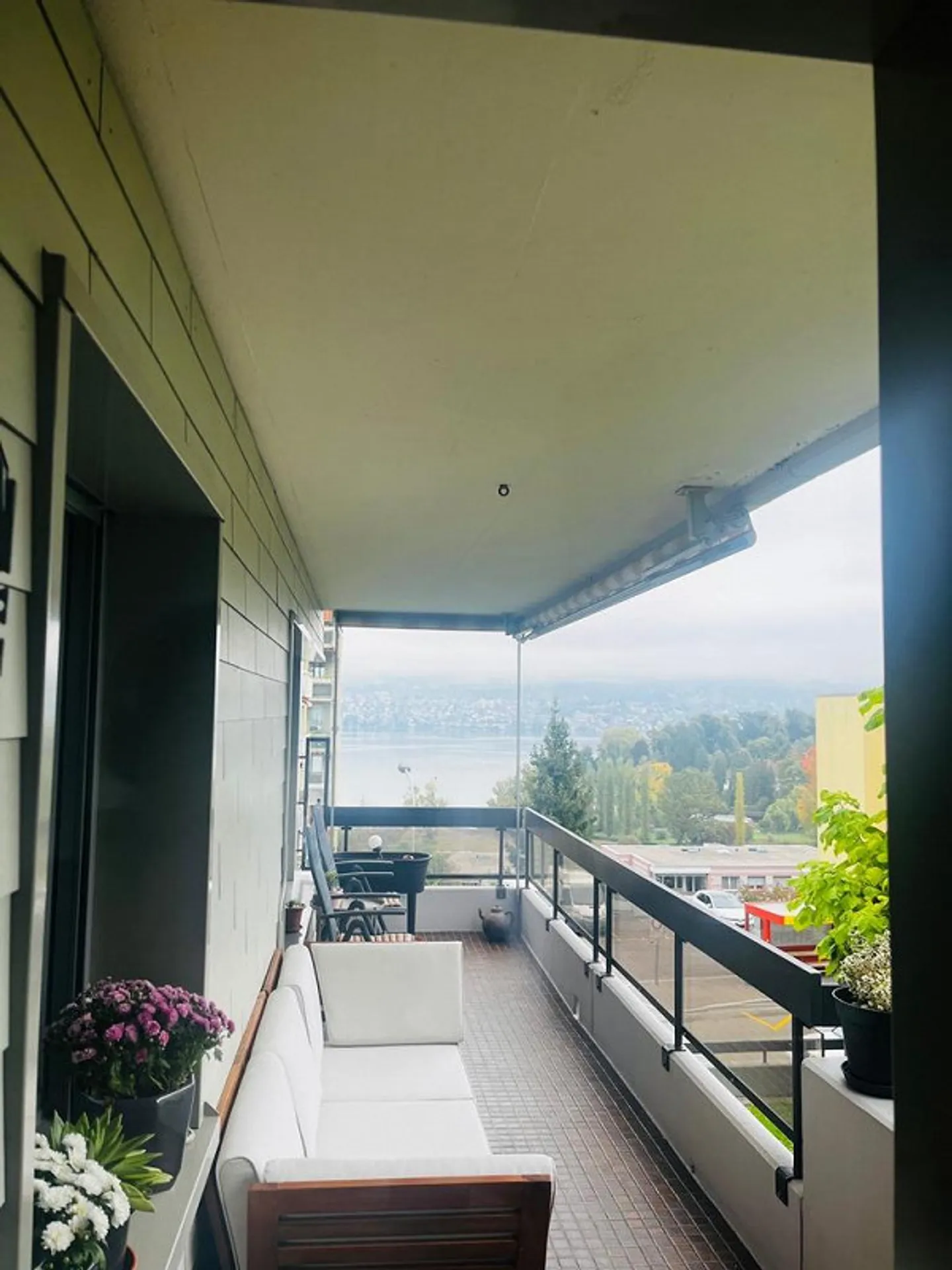 Appartement 3,5 pièces dans un environnement ensoleillé - Photo 7 sur 8